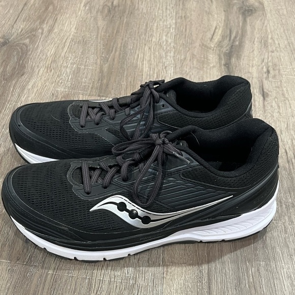 SAUCONY Women’s Size 10.5 Echelon 8 Support Frame FormFit Black Running Shoe - Picture 4 of 11